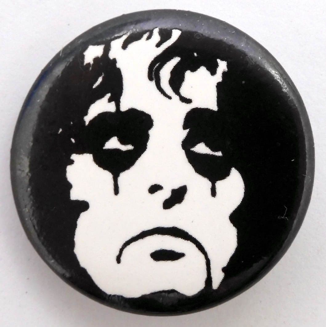 Alice Cooper - 'Face Black & White' 32mm Badge