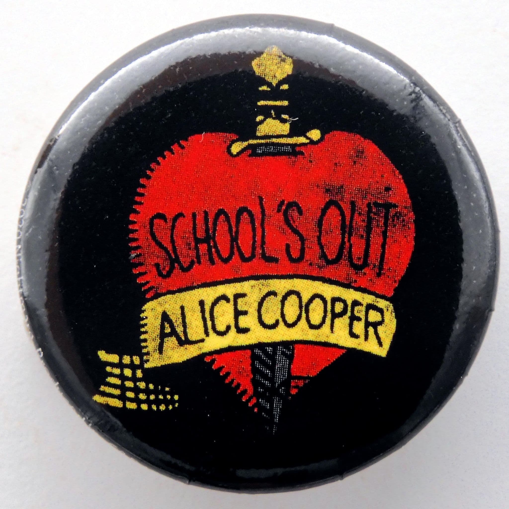 Alice Cooper - 'School's Out' 32mm Badge