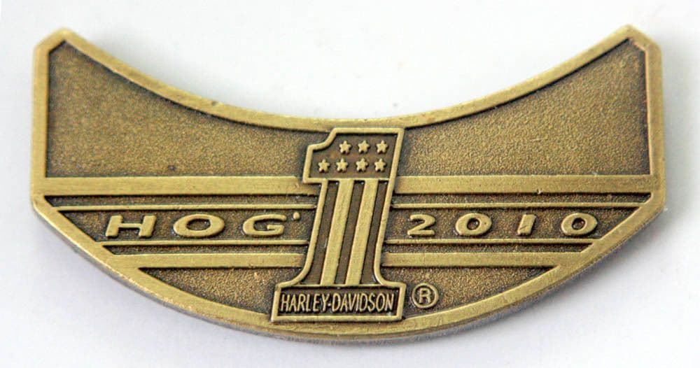 Harley-Davidson - 'Hog 2010' Metal Badge