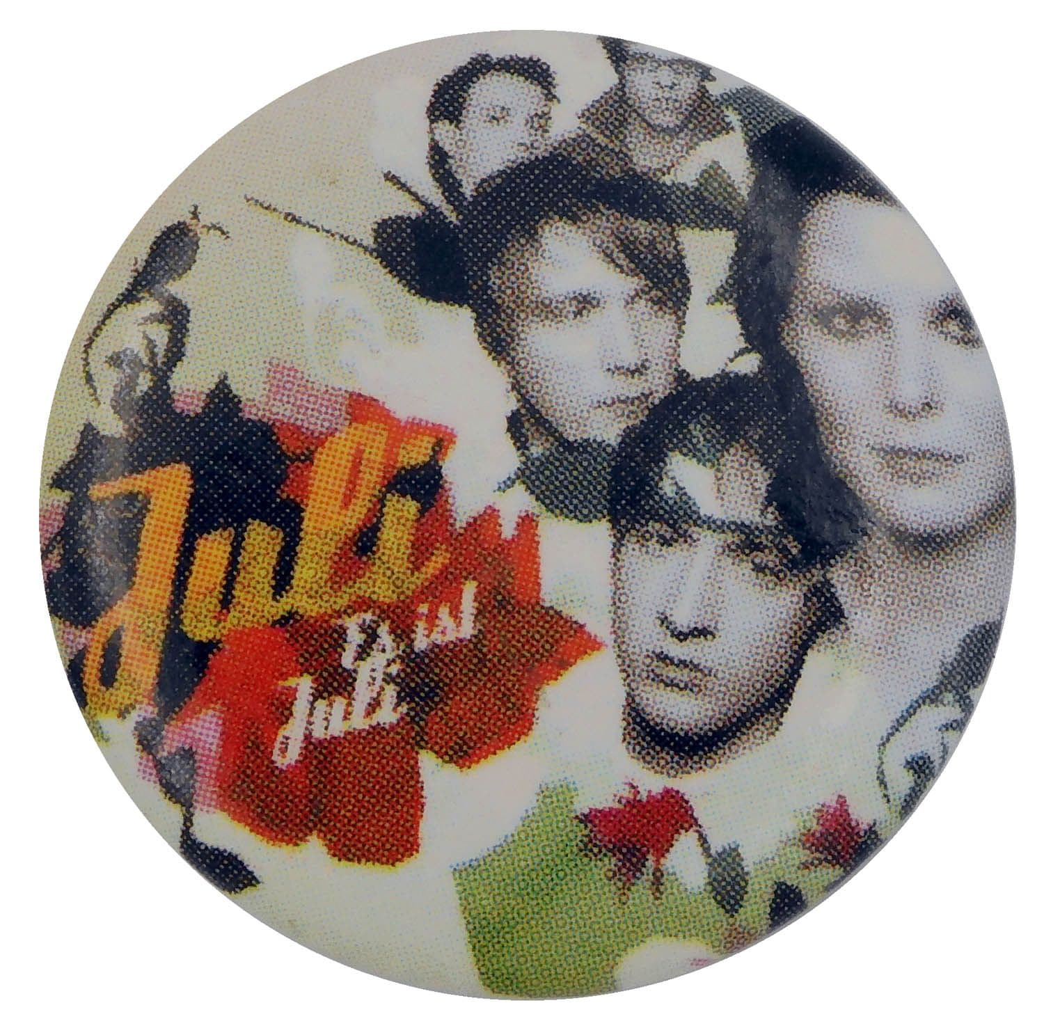Juli - 'Es Ist Juli' Button Badge