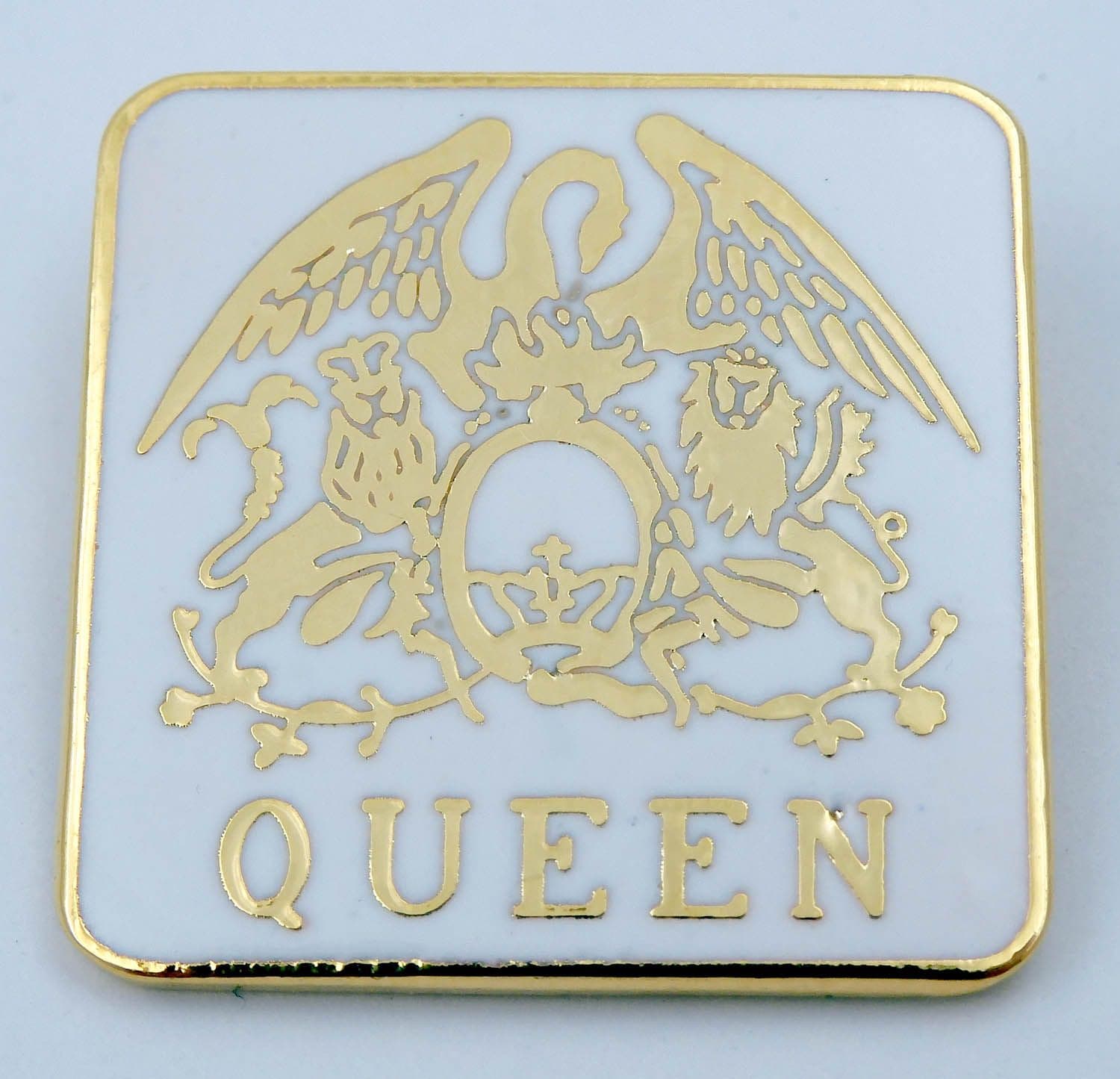 Queen - 'Crest' White Enamel Badge