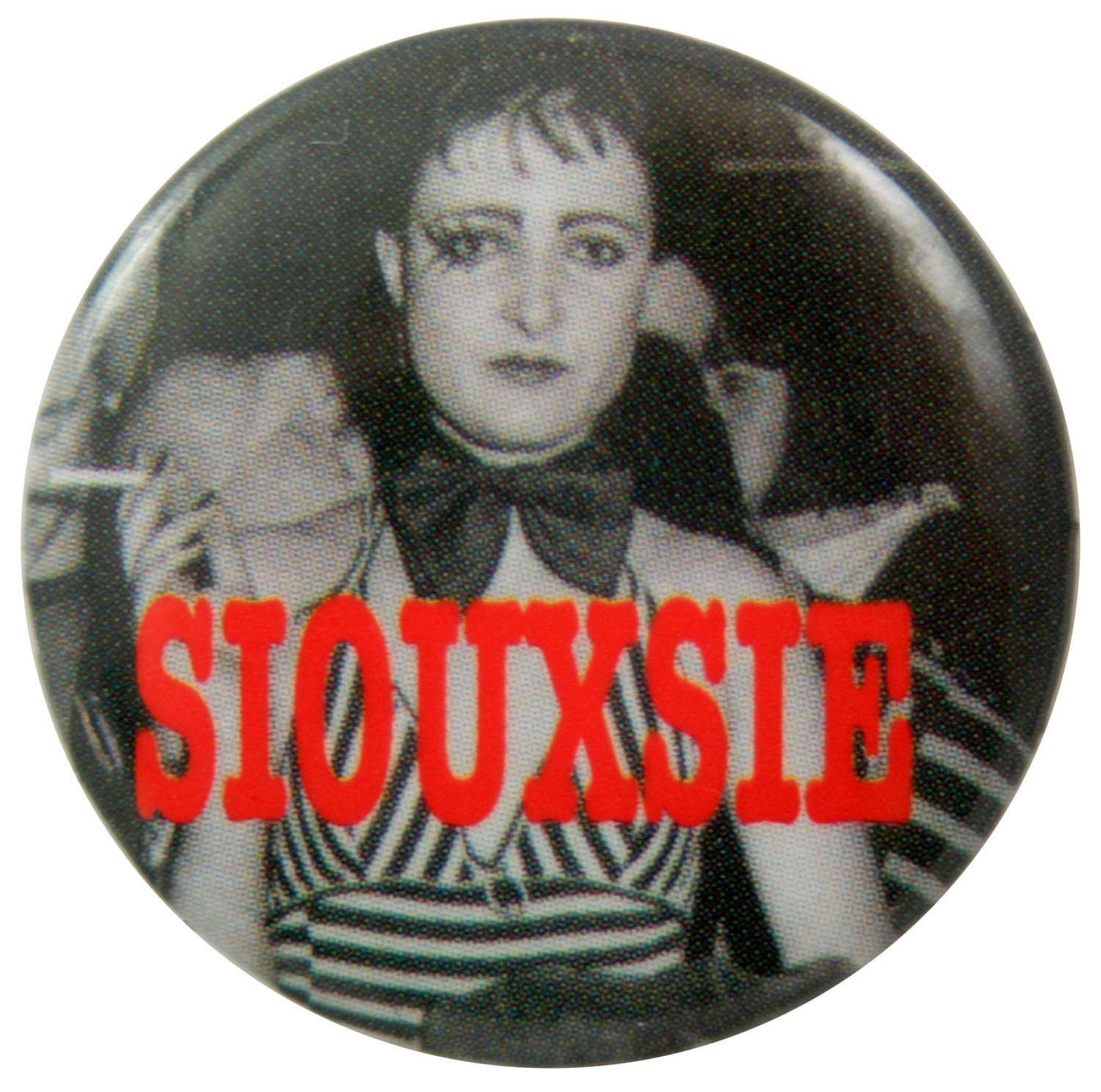 Siouxsie & the Banshees - 'Siouxsie Smoking' Button Badge