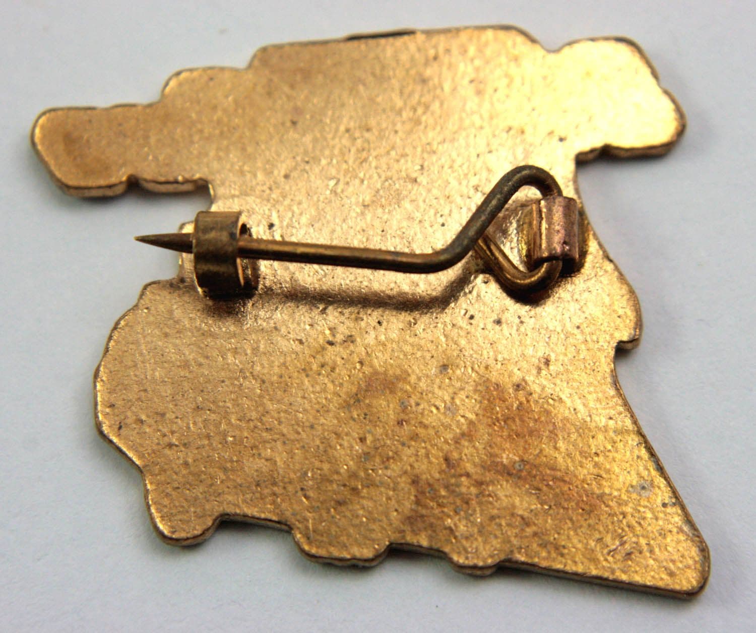 Status Quo - 'End of the Road' Enamel Badge