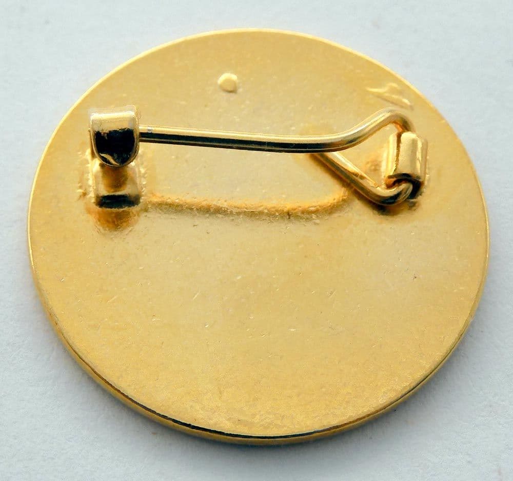 Thin Lizzy - 'Logo' Round White Enamel Badge