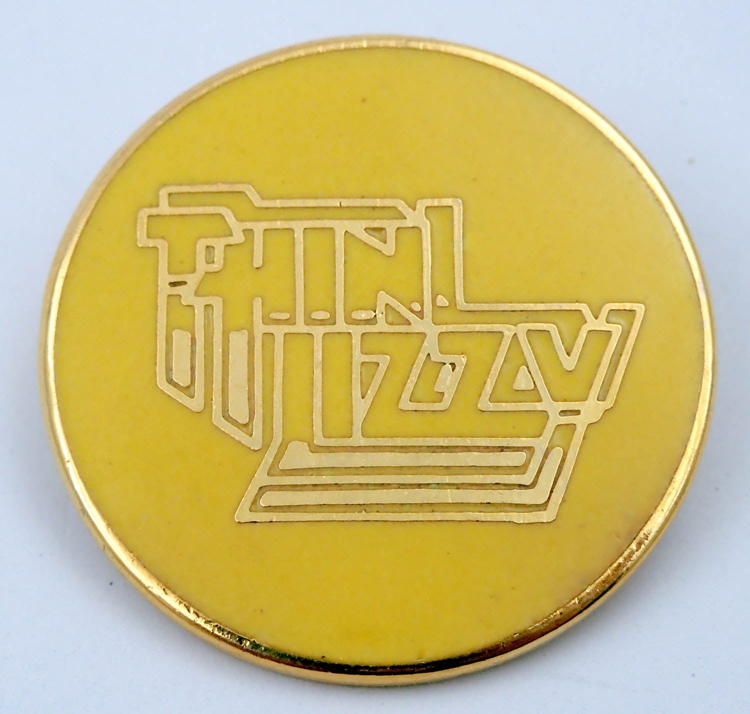 Thin Lizzy - 'Logo' Round Yellow Enamel Badge
