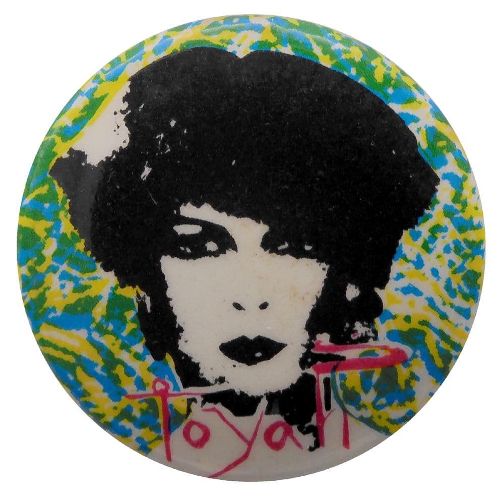 Toyah - 'Green' Button Badge