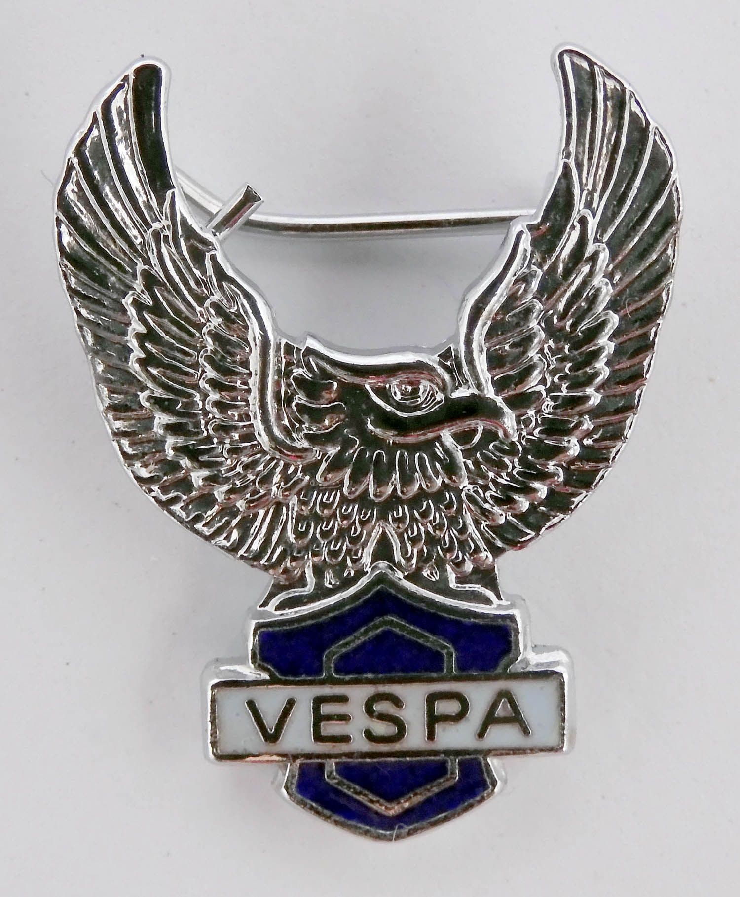 Vespa - 'Eagle' Lapel Badge